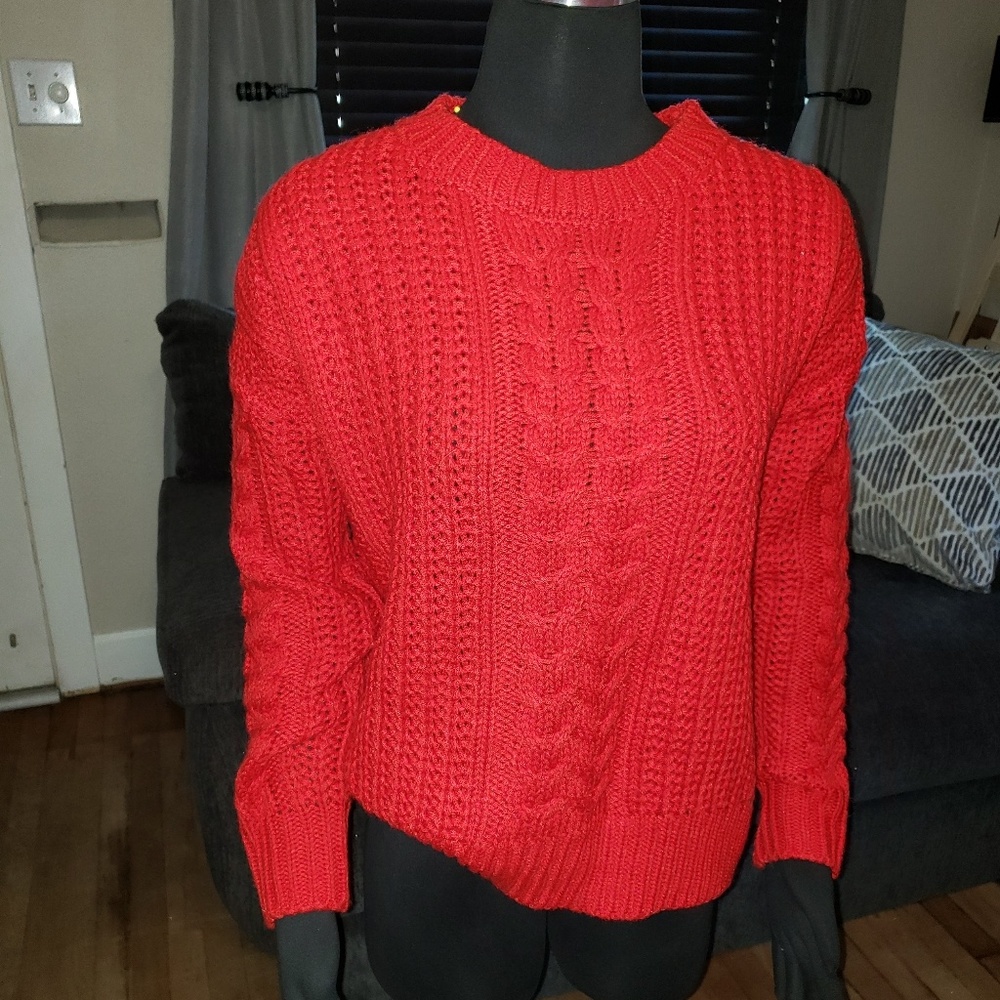 Bright Vibrant Red sweater Like new